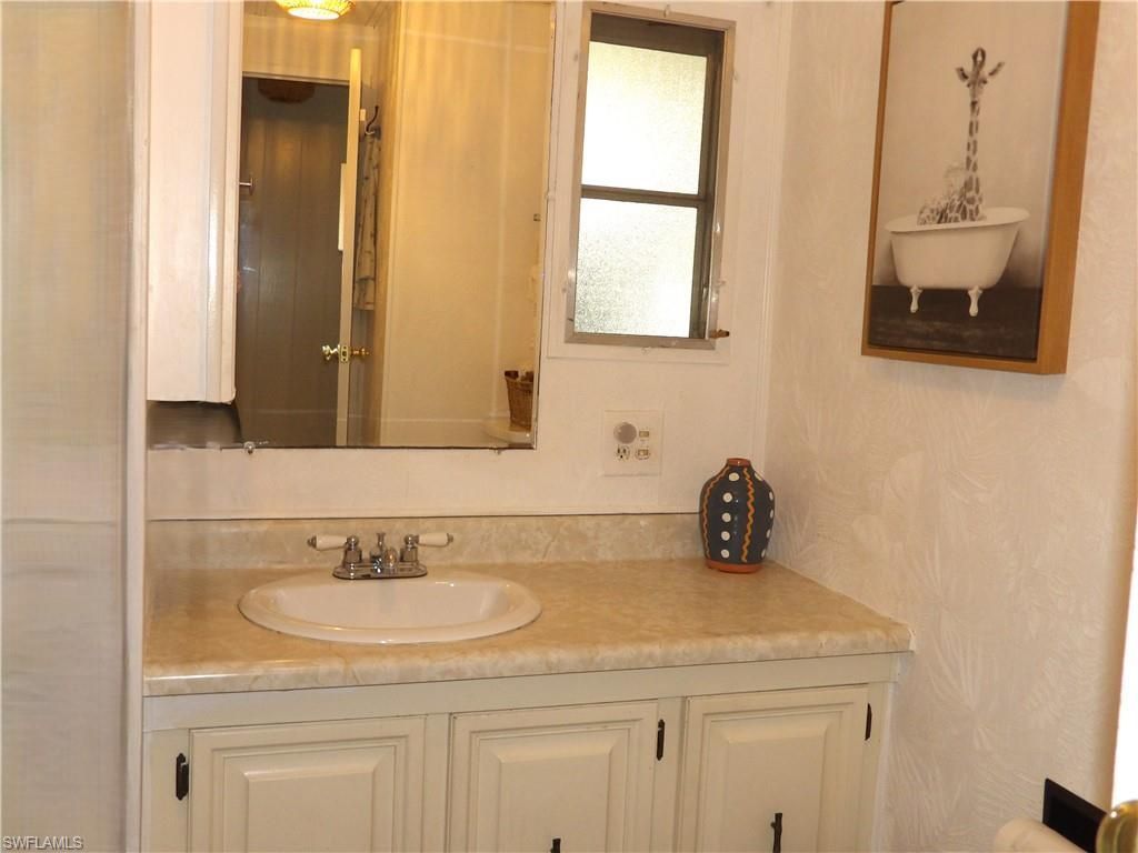 838 Hollyberry Ct, North Fort Myers, FL 33917 Photo