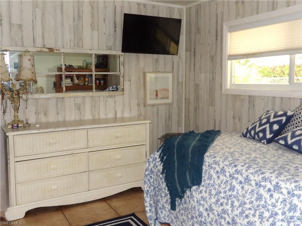 838 Hollyberry Ct, North Fort Myers, FL 33917 Photo