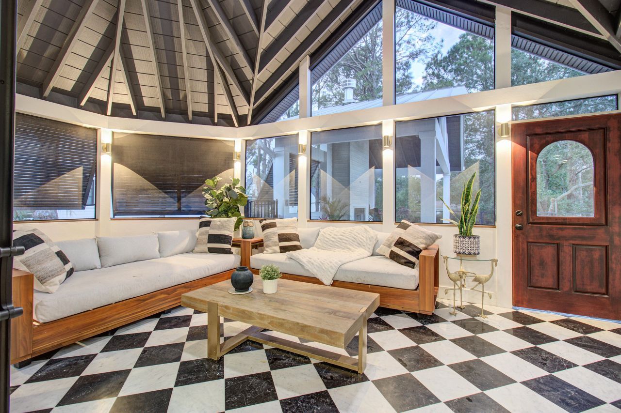 2918 Middle Street Photo 25