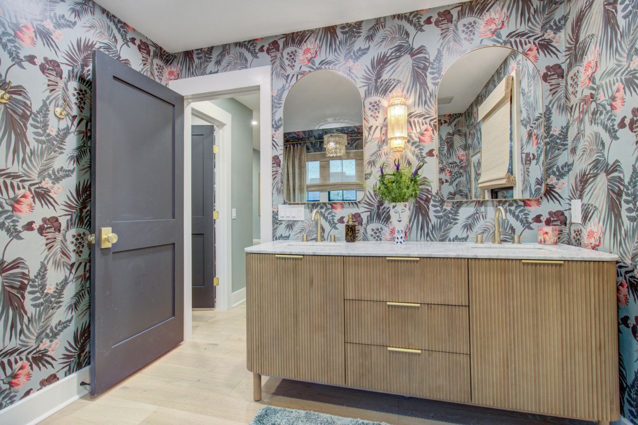 2918 Middle Street Photo 37