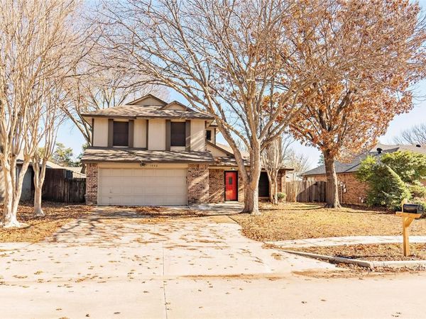 1046 Colony Street, Flower Mound, TX 75028