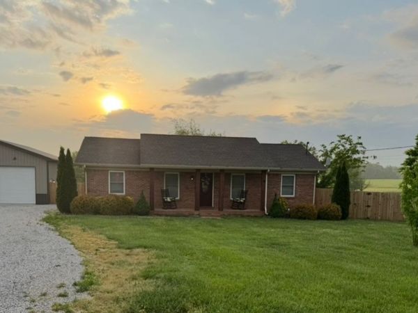 800 Pea Ridge Sharon Grove Rd, Elkton, KY 42220