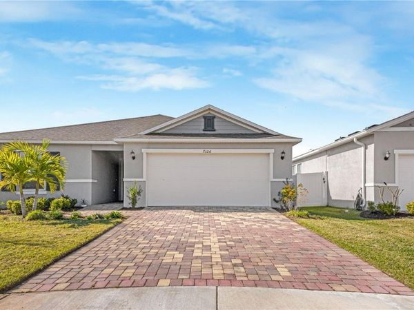 7326 34TH COURT E, SARASOTA, FL 34243