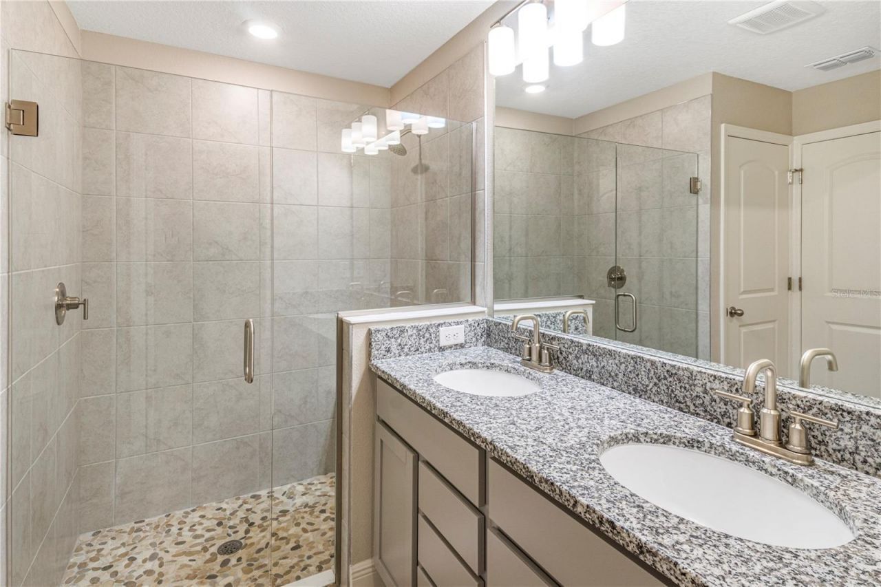 7326 34th Court E, Sarasota, FL 34243 Photo