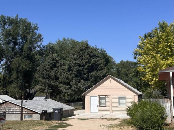 93 N Canyon, Nampa, ID 83651