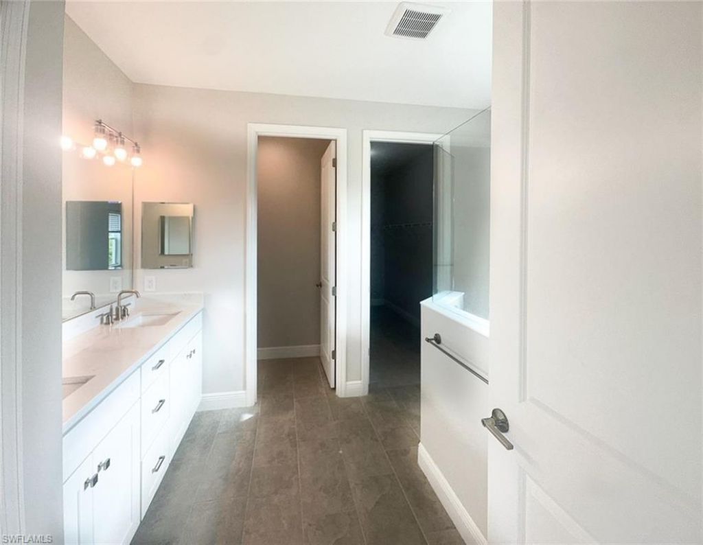 4605 Centaurus Cir, Naples, FL 34120 Photo