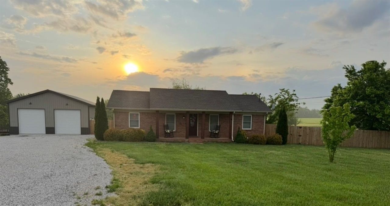 800 Pea Ridge Sharon Grove Road, Elkton, KY 42220 Main Photo