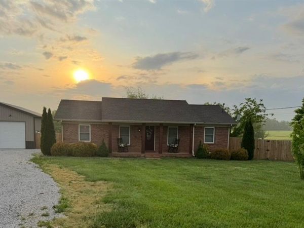 800 Pea Ridge Sharon Grove Road, Elkton, KY 42220
