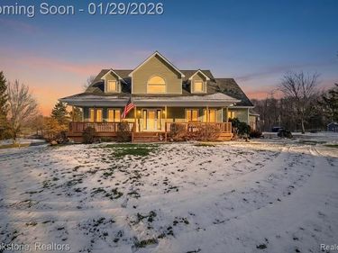 5163 Country Squire Road, Dryden Twp, MI 48428
