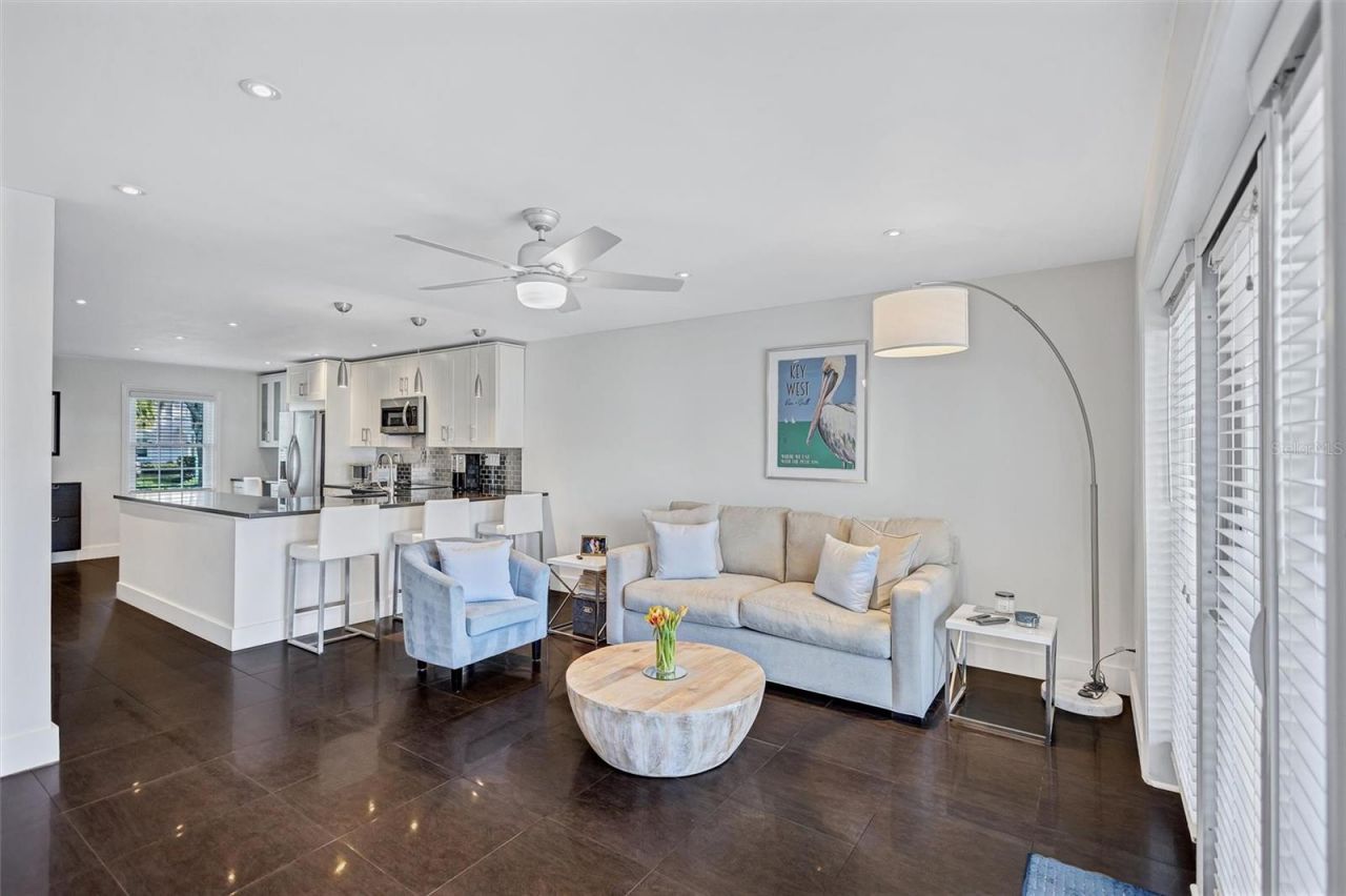 4799 Coquina Key Drive Se, Saint Petersburg, FL 33705 Photo