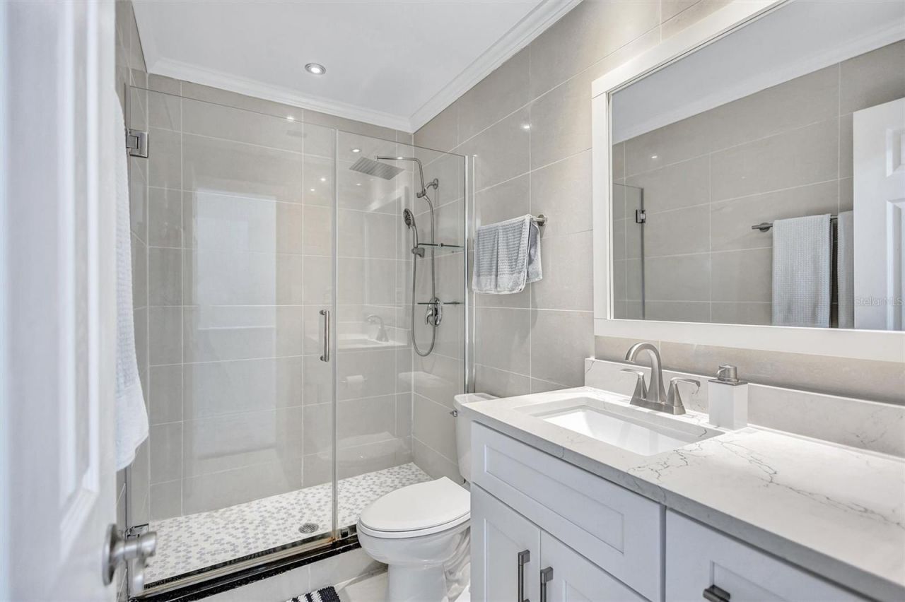 4799 Coquina Key Drive Se, Saint Petersburg, FL 33705 Photo