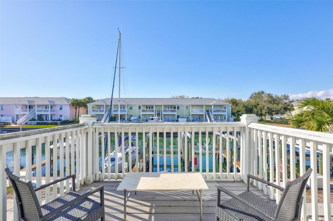 4799 Coquina Key Drive Se, Saint Petersburg, FL 33705 Photo