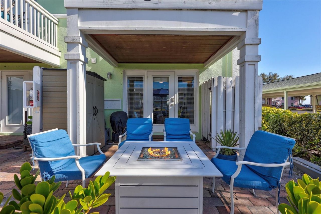 4799 Coquina Key Drive Se, Saint Petersburg, FL 33705 Photo