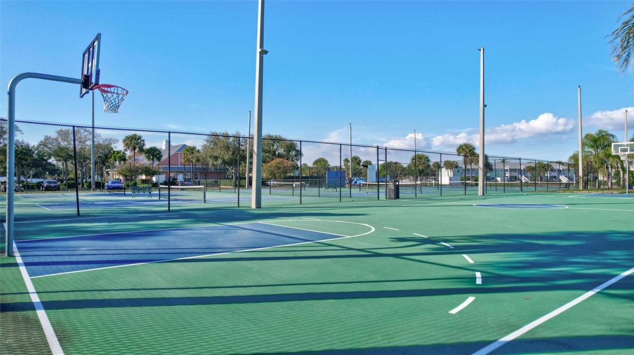 4799 Coquina Key Drive Se, Saint Petersburg, FL 33705 Photo