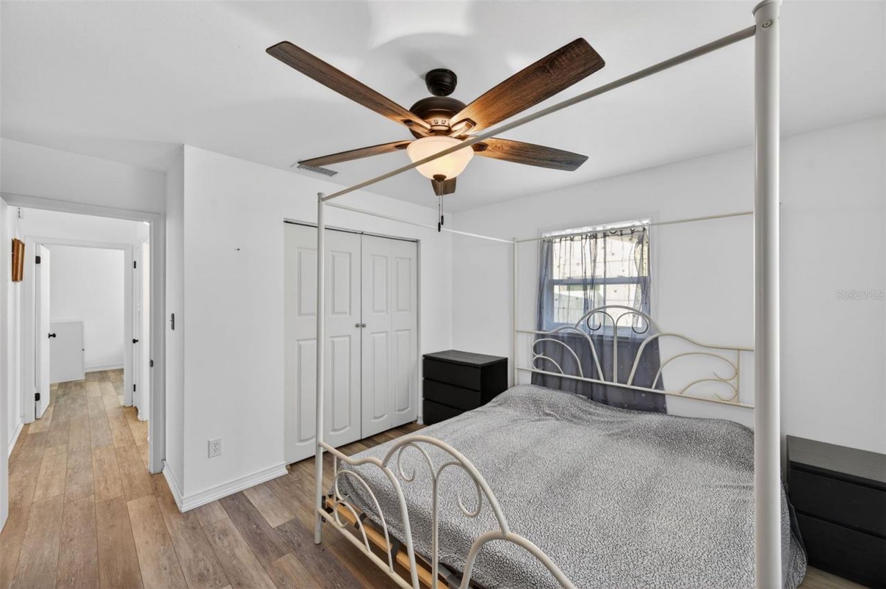 5900 Cypress Street N, Saint Petersburg, FL 33703 Photo