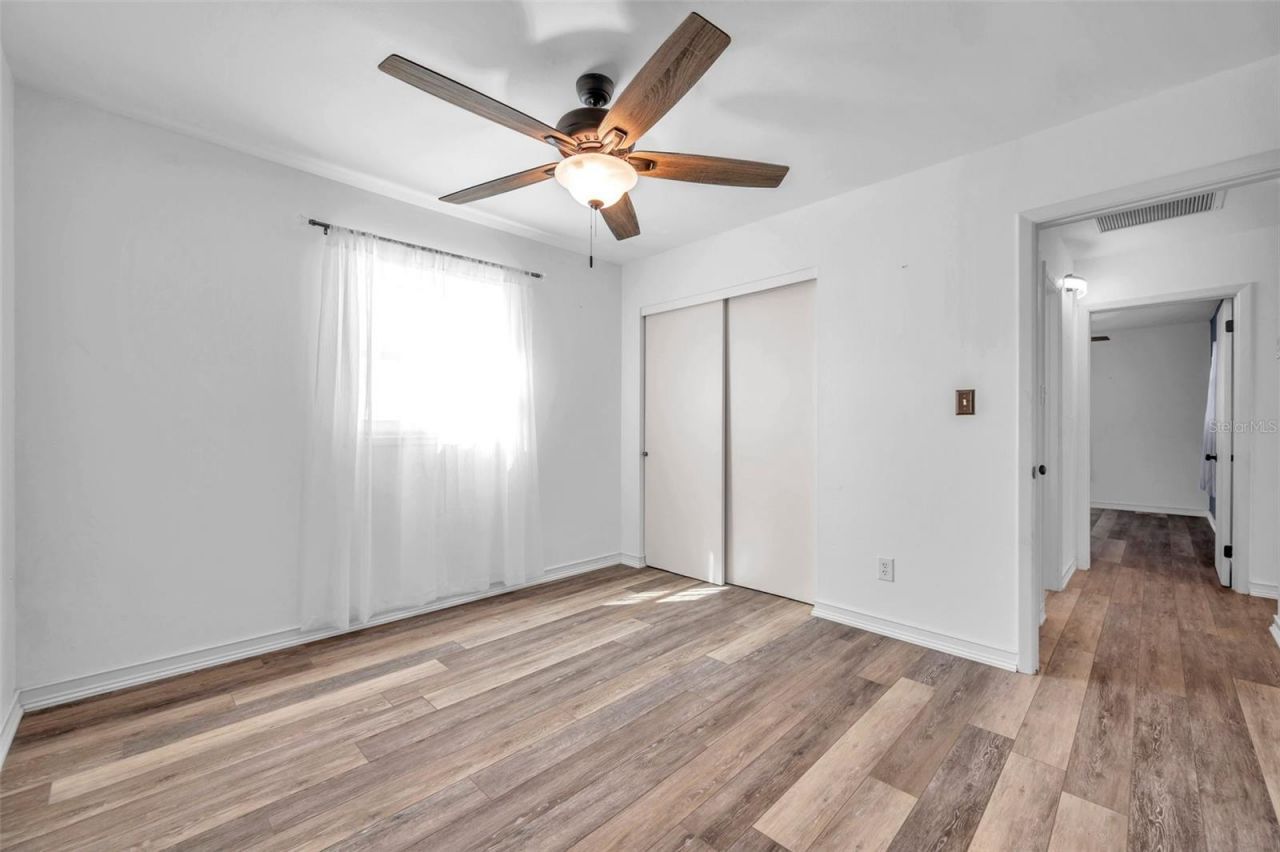 5900 Cypress Street N, Saint Petersburg, FL 33703 Photo