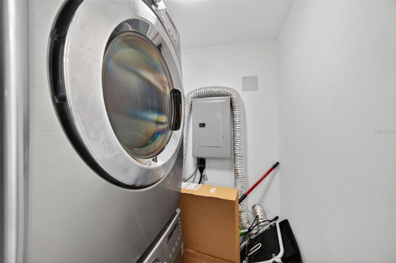 5900 Cypress Street N, Saint Petersburg, FL 33703 Photo