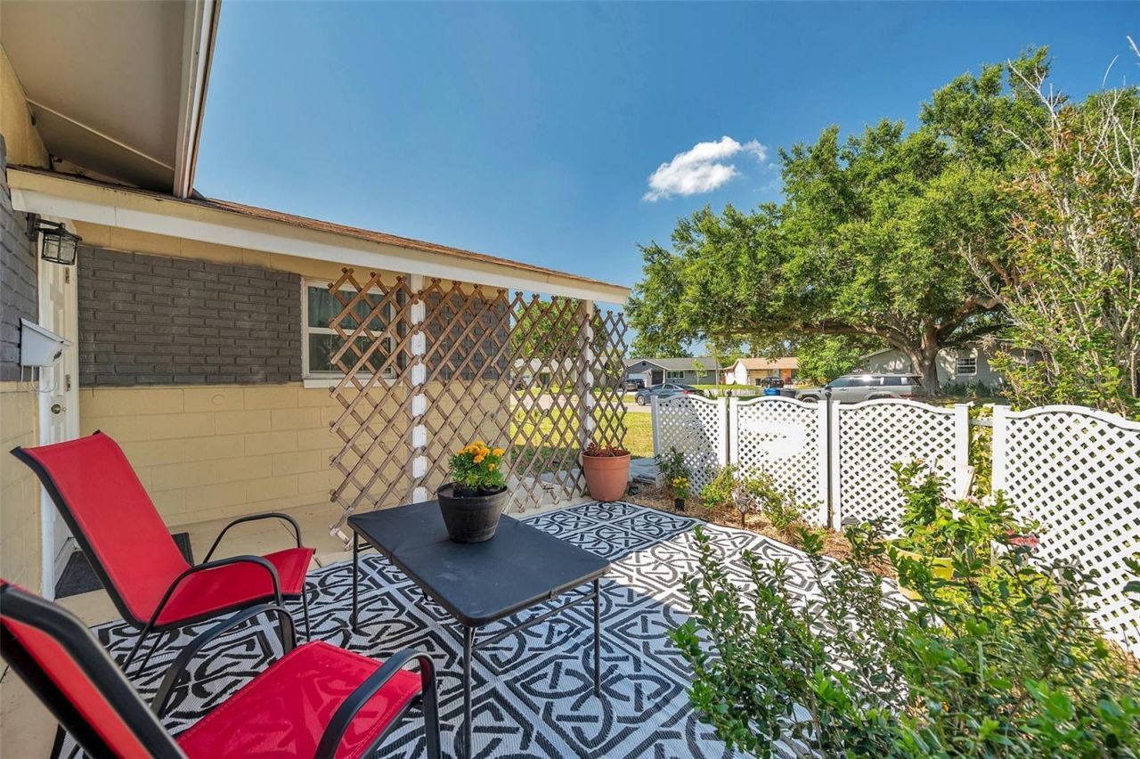 5900 Cypress Street N, Saint Petersburg, FL 33703 Photo