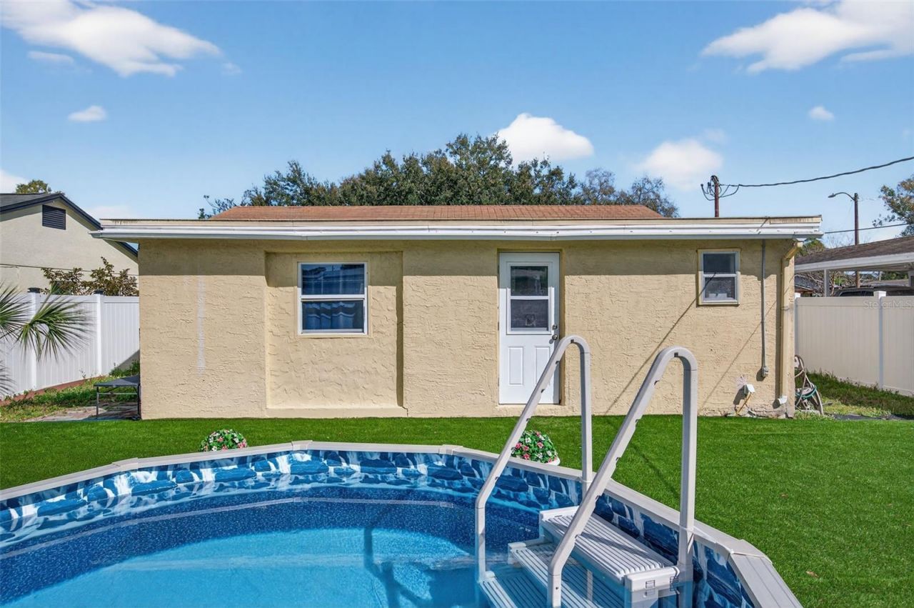 5900 Cypress Street N, Saint Petersburg, FL 33703 Photo