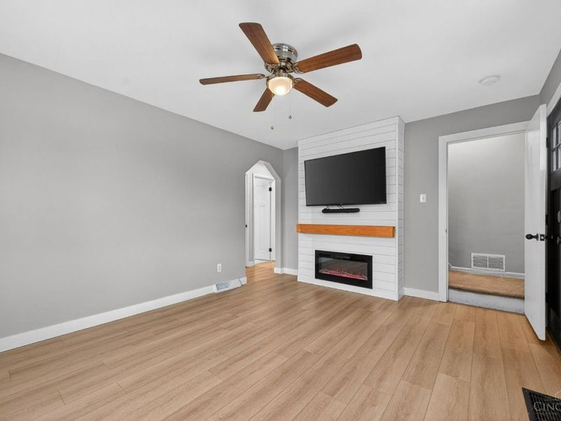 2258 Hunt Road, Reading, OH 45215 Photo 10