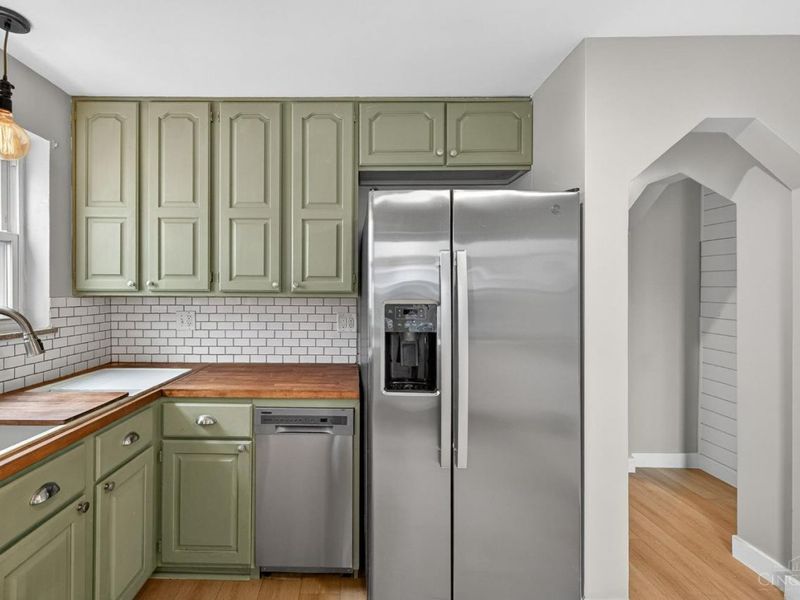 2258 Hunt Road, Reading, OH 45215 Photo 14