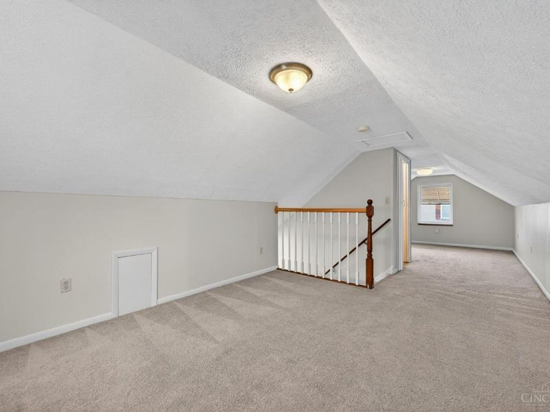 2258 Hunt Road, Reading, OH 45215 Photo 25