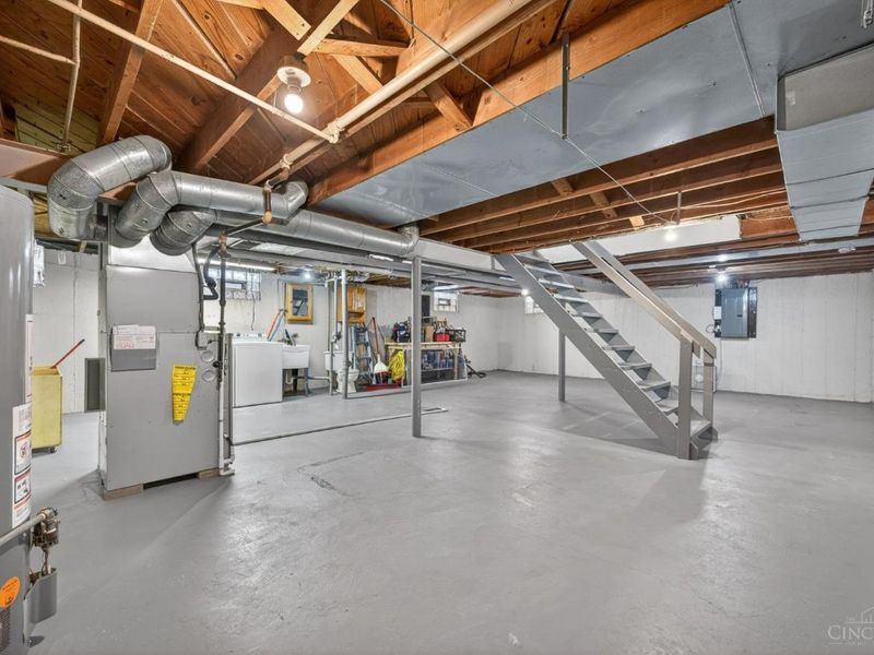 2258 Hunt Road, Reading, OH 45215 Photo 28