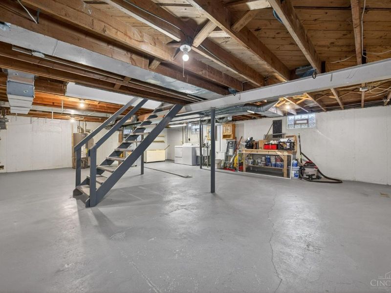 2258 Hunt Road, Reading, OH 45215 Photo 29