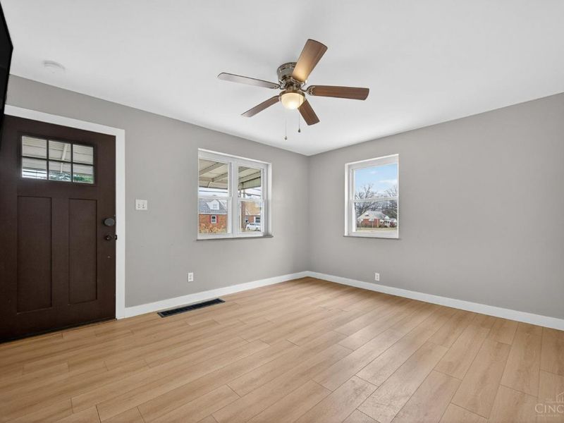 2258 Hunt Road, Reading, OH 45215 Photo 7