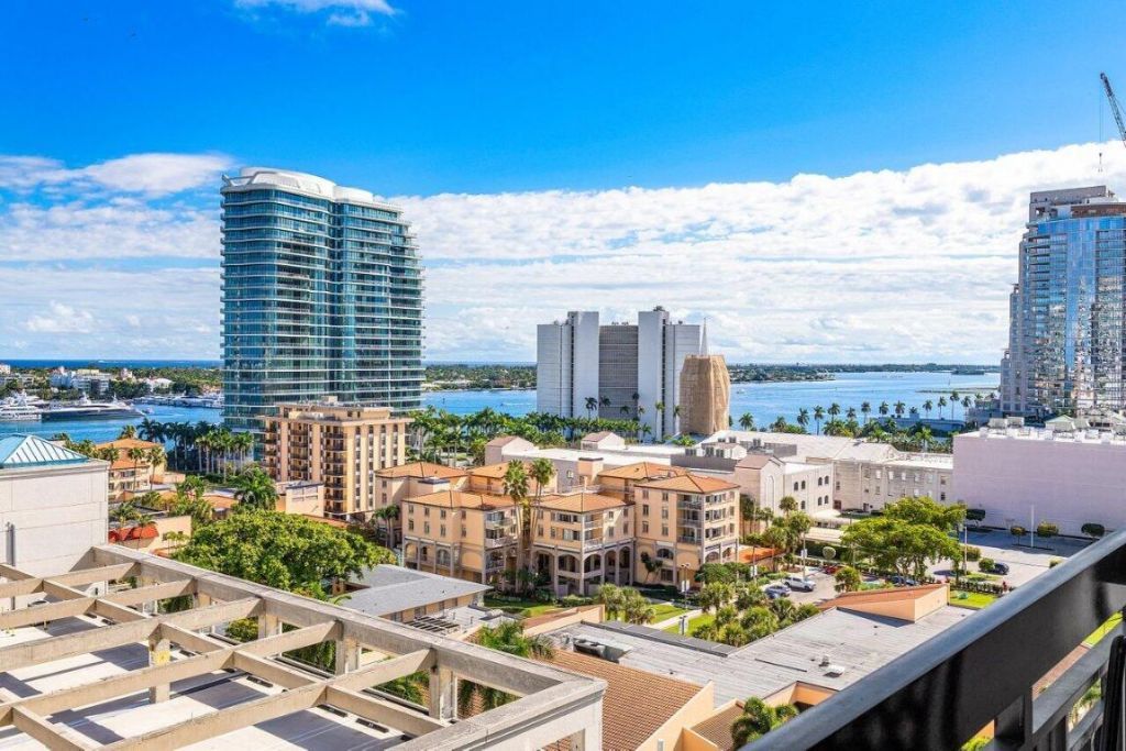 801 S Olive Avenue, Unit 908, West Palm Beach, FL 33401 Photo