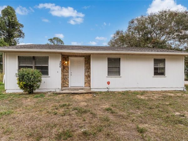 306 35th Ave, Vero Beach, FL 32968