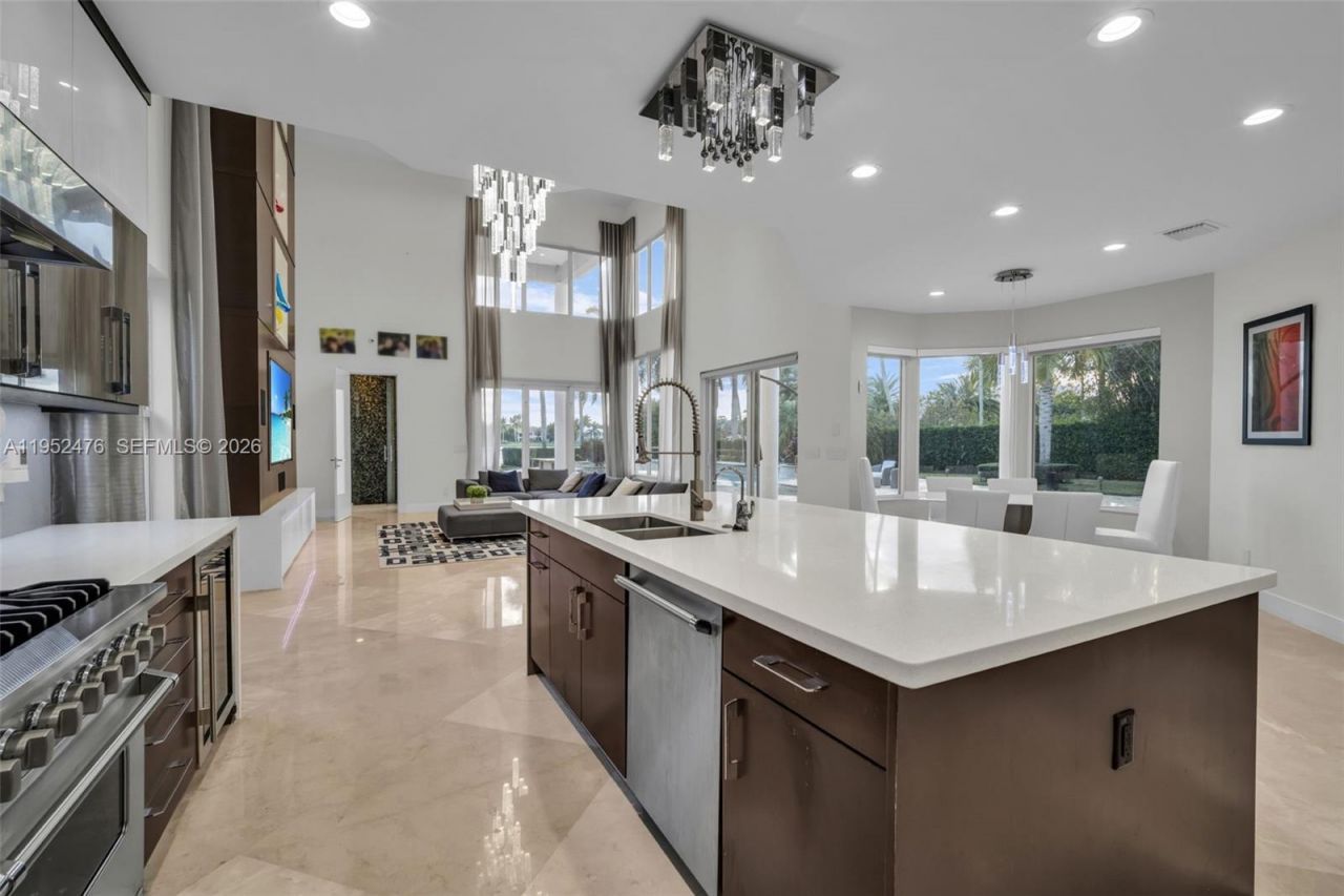 10792 Pine Lodge Trl, Davie, FL 33328 Photo