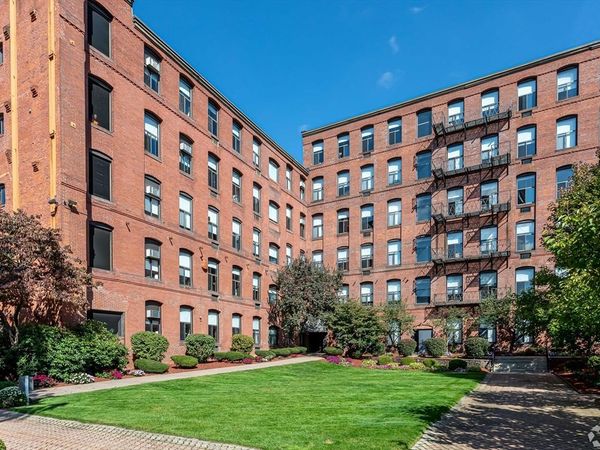 45 Willow, Unit 1, Springfield, MA 01103