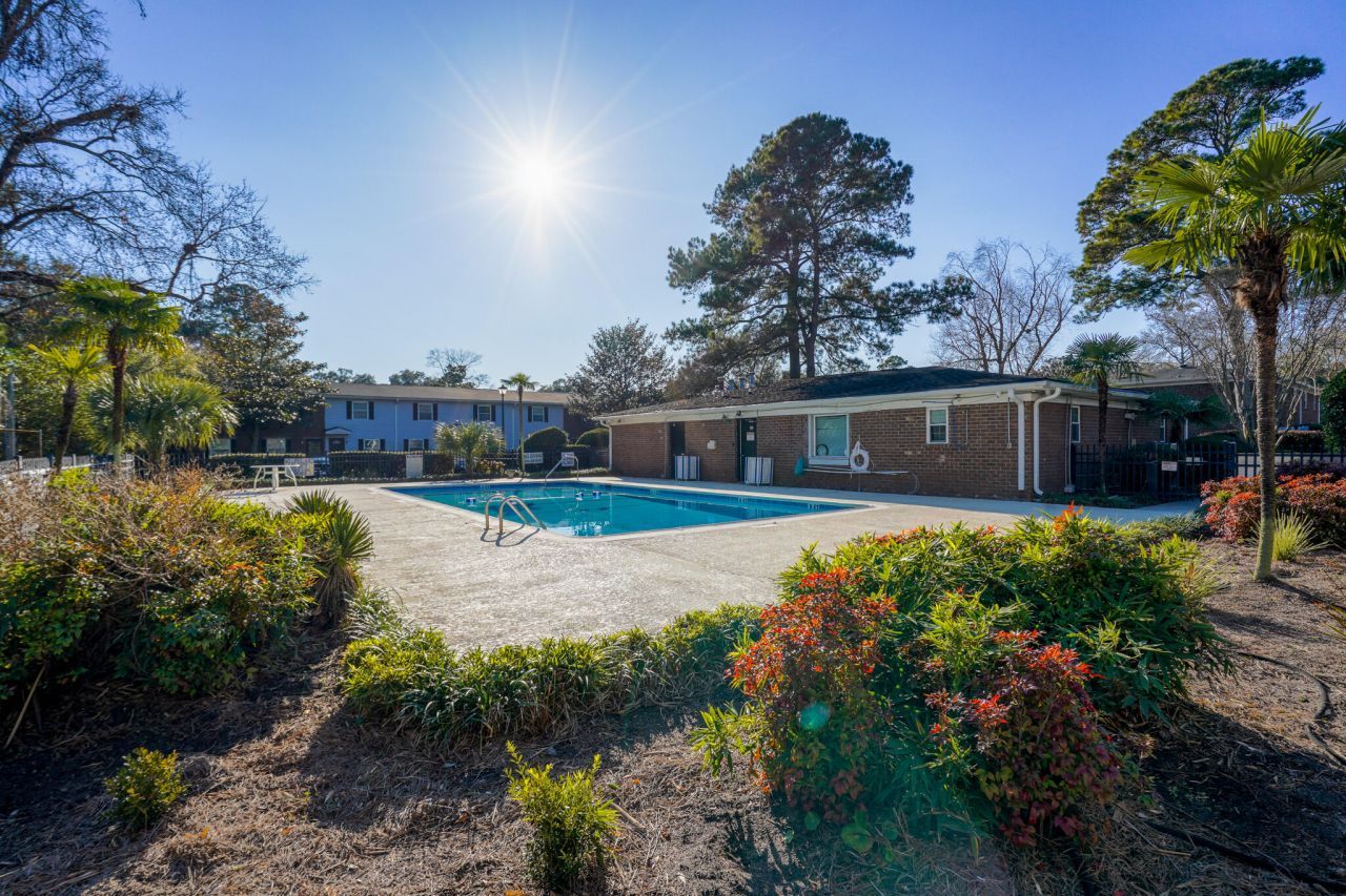 21 Rivers Point Row Photo 29