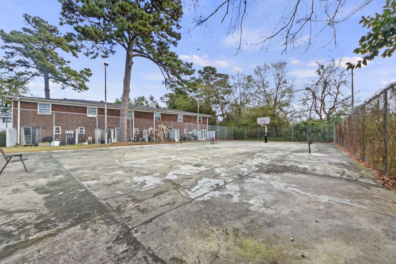 21 Rivers Point Row Photo 30