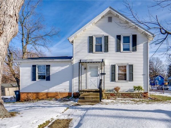 1353 Gorge Boulevard, Akron, OH 44310