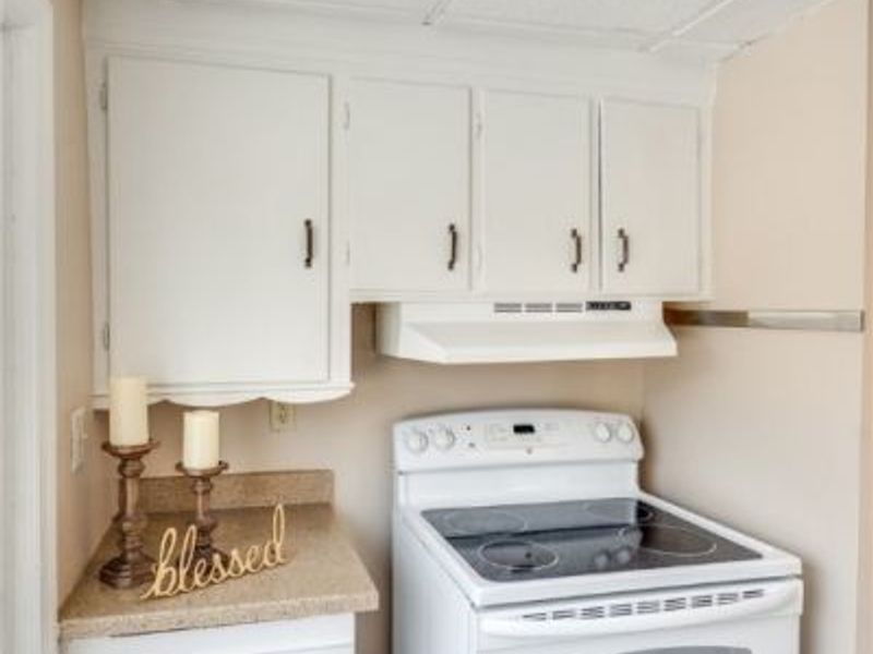 1353 Gorge Boulevard, Akron, OH 44310 Photo 17