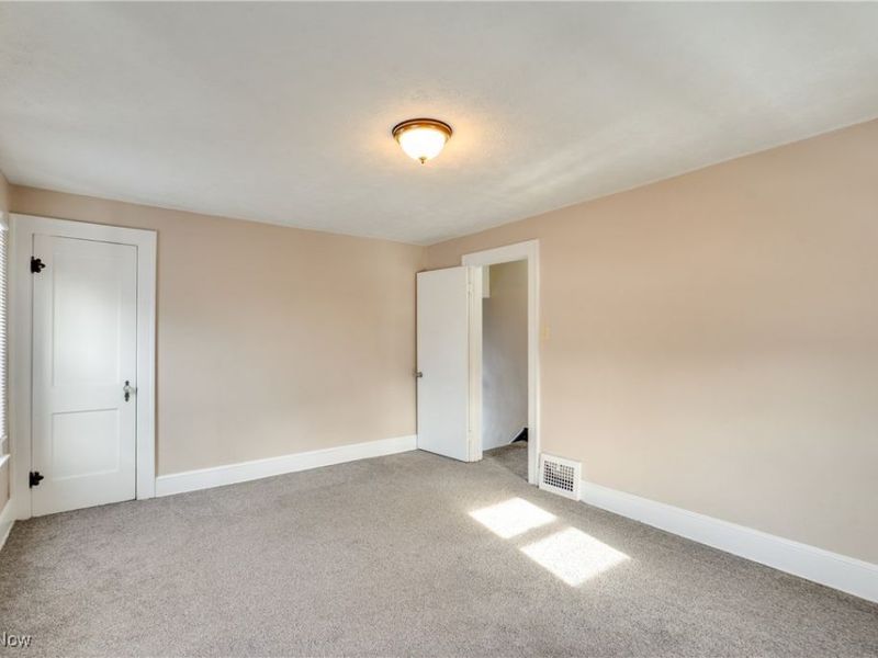 1353 Gorge Boulevard, Akron, OH 44310 Photo 26