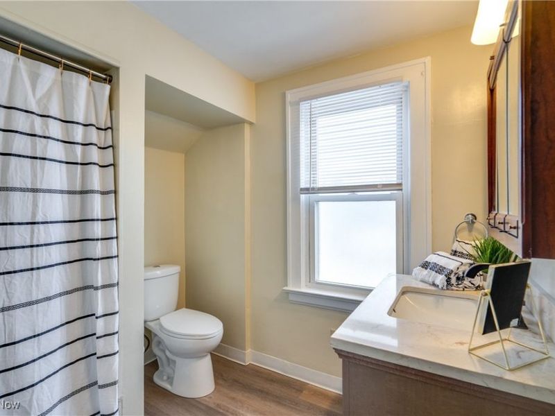 1353 Gorge Boulevard, Akron, OH 44310 Photo 28