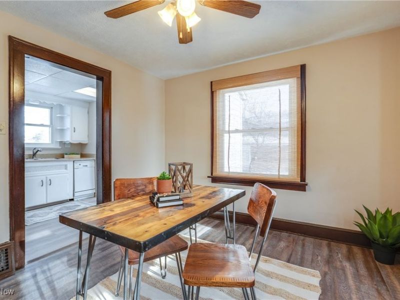 1353 Gorge Boulevard, Akron, OH 44310 Photo 9