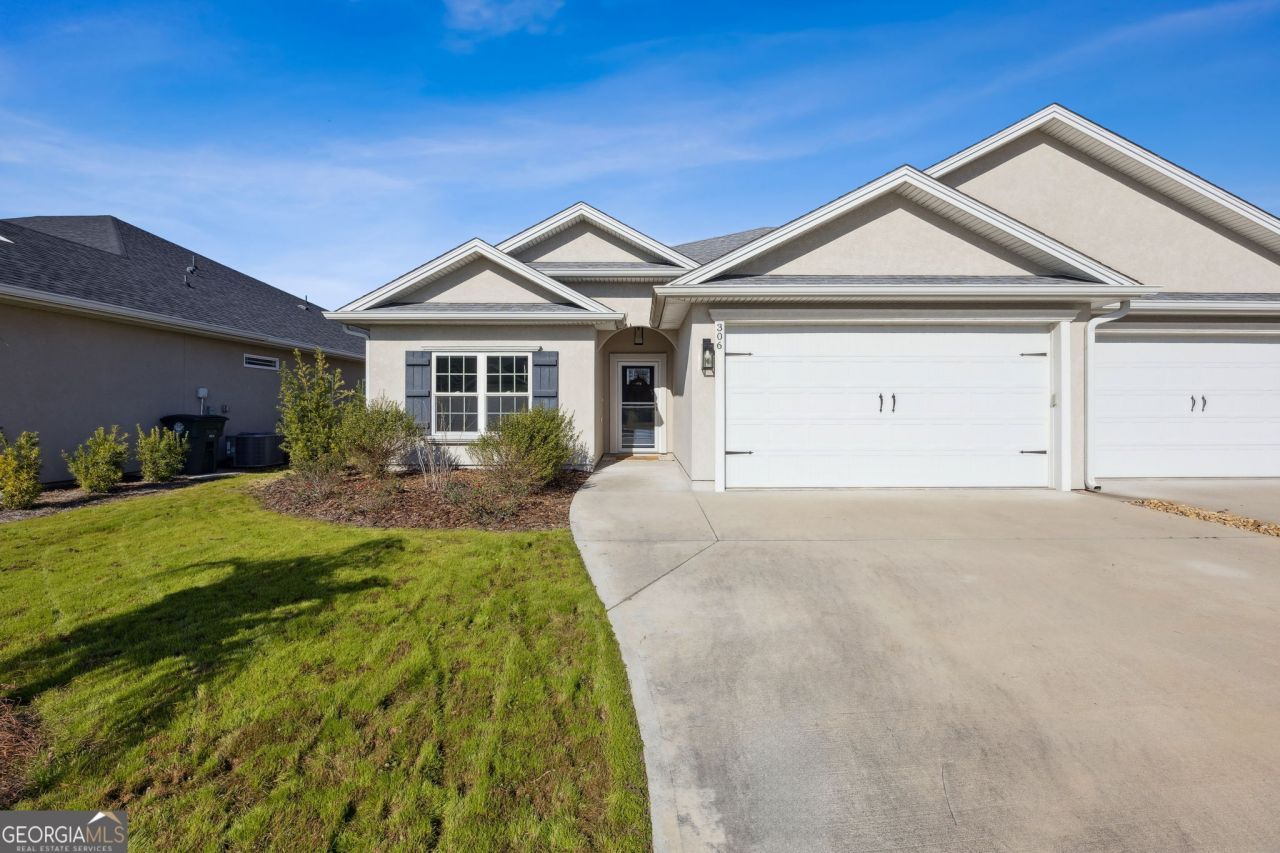 306 The Villas Way, Kingsland, GA 31548 Main Photo