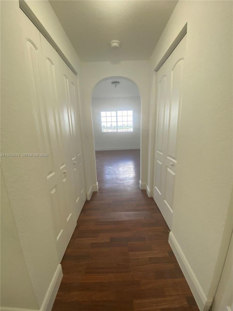 10700 NW 66th St, Unit 404, Doral, FL 33178 Photo