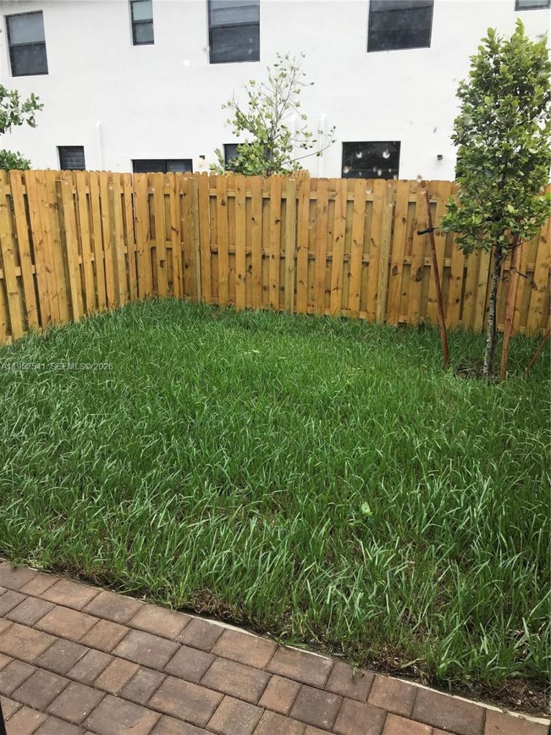 12989 SW 233rd Ter, Unit 12989, Miami, FL 33032 Photo