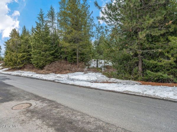 32972 N 10th AVE, Spirit Lake, ID 83869