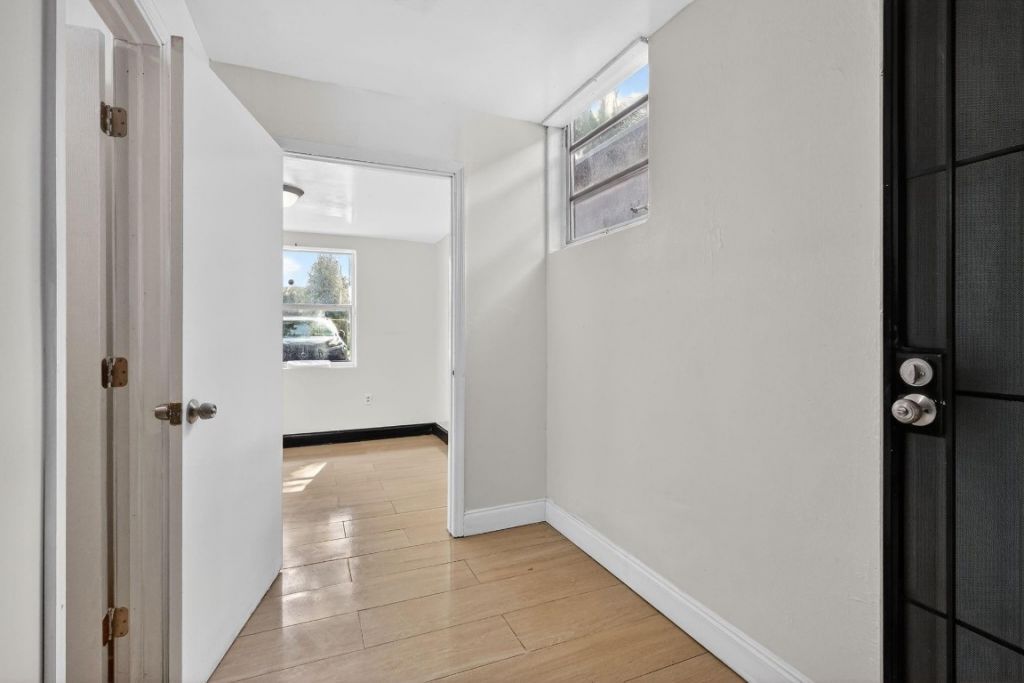 269 NE 110th Terrace, Miami, FL 33161 Photo