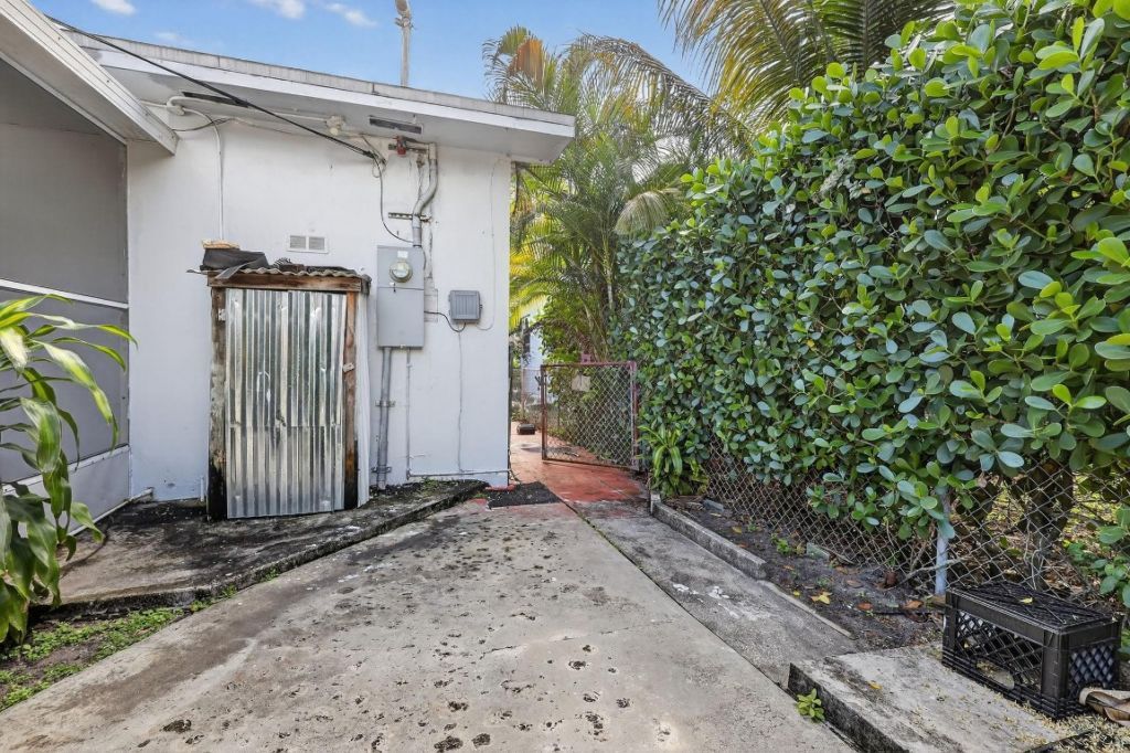 269 NE 110th Terrace, Miami, FL 33161 Photo