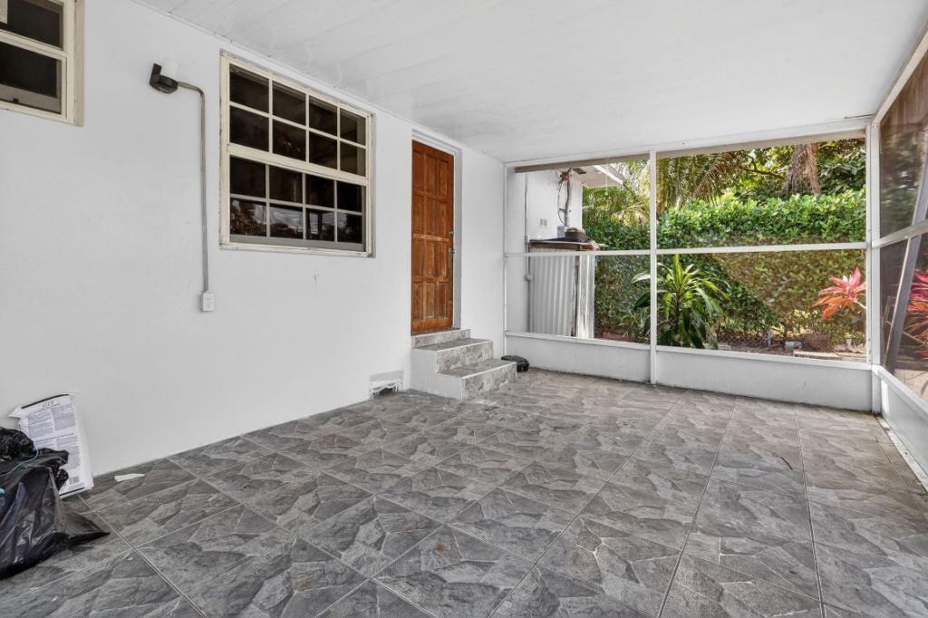 269 NE 110th Terrace, Miami, FL 33161 Photo