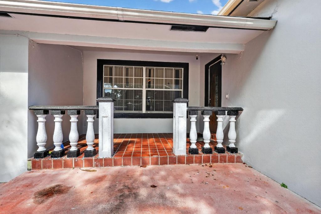 269 NE 110th Terrace, Miami, FL 33161 Photo