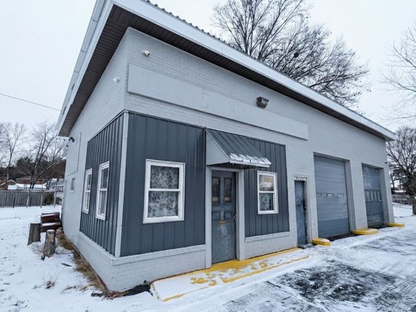 2315 S Main Street, Rockford, IL 61102