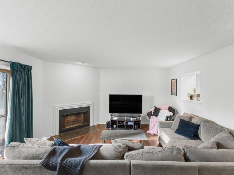 3231 Stonecrest Court, Unit 40, Columbus, OH 43221 Photo 12